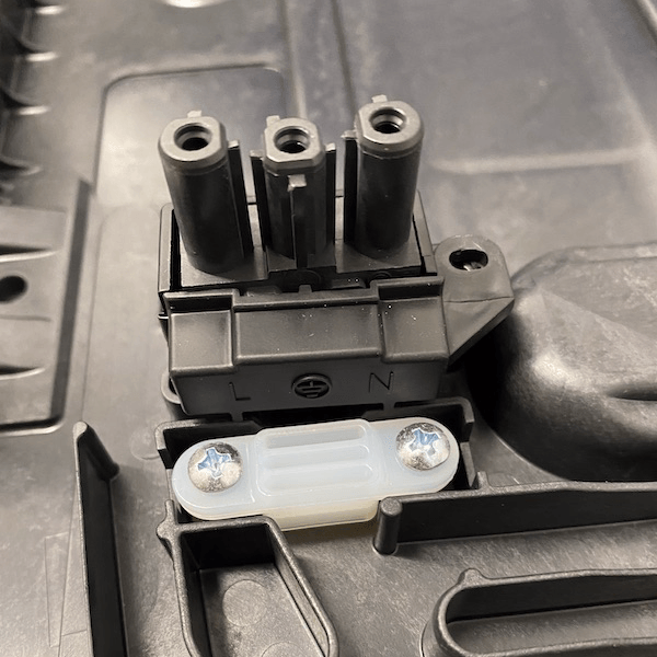 Replacement Electrical Terminal Connector Block for Dyson Airblade V Hand Dryers